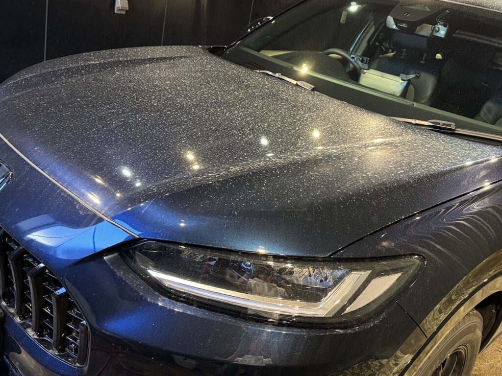 花粉被害のホンダヴェゼル